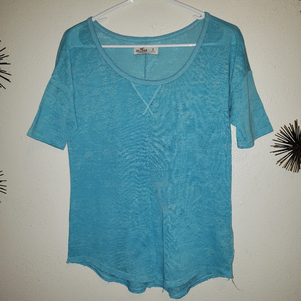 Hollister sweater tee